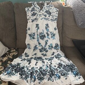 White House black market Strappy floral maxi halter White and Blue Dress 8P NWT